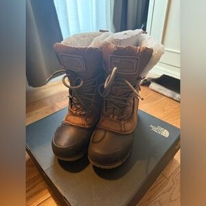 The North Face Shellista IV Mid Waterproof Boots